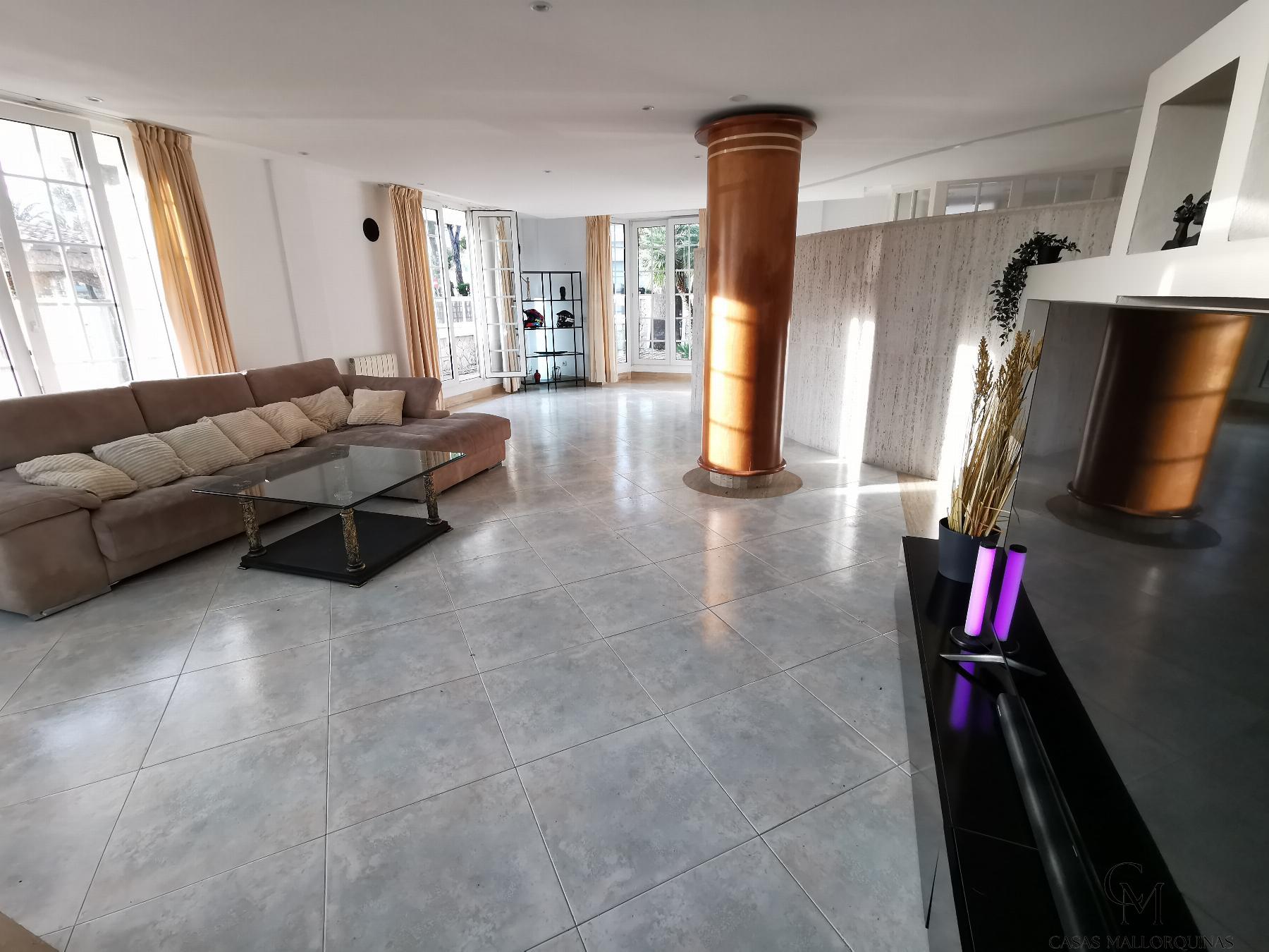 Salon