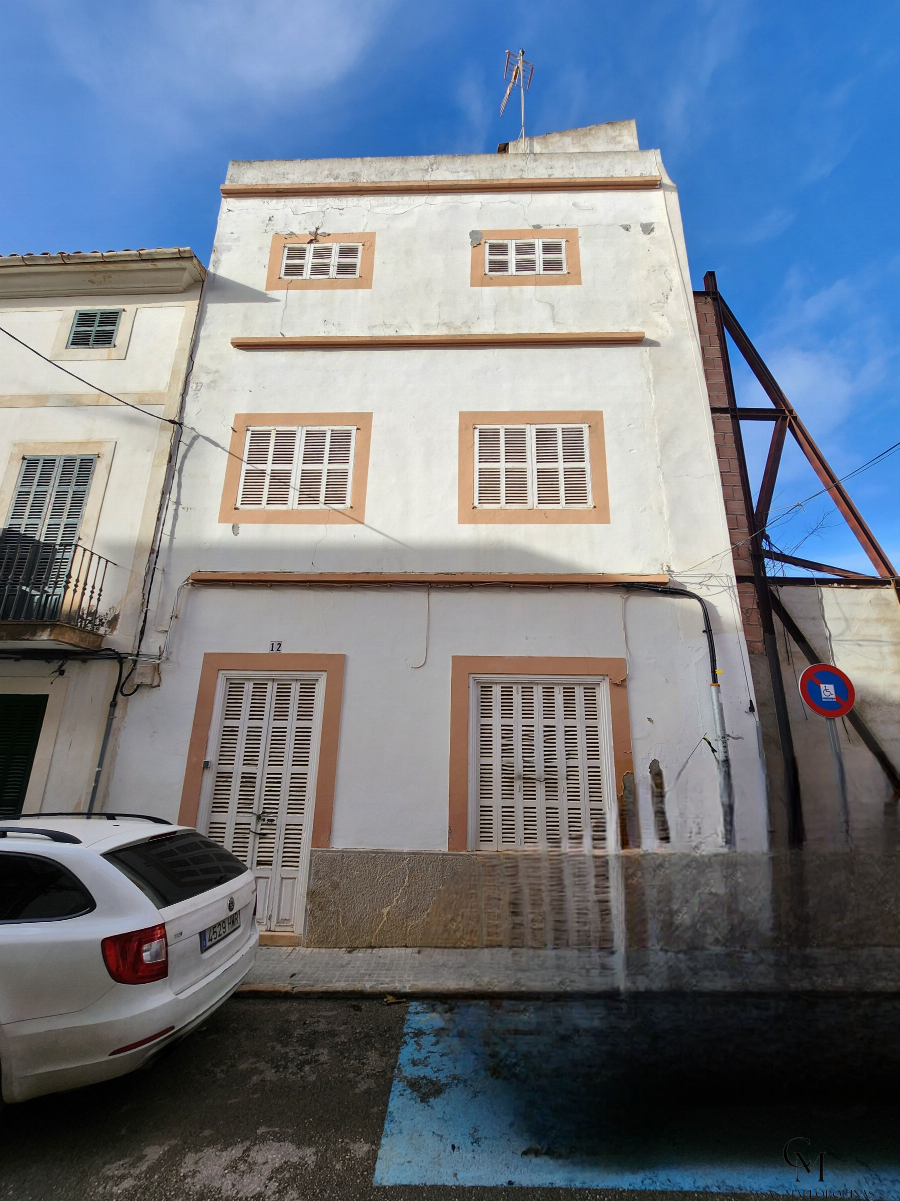 Facade