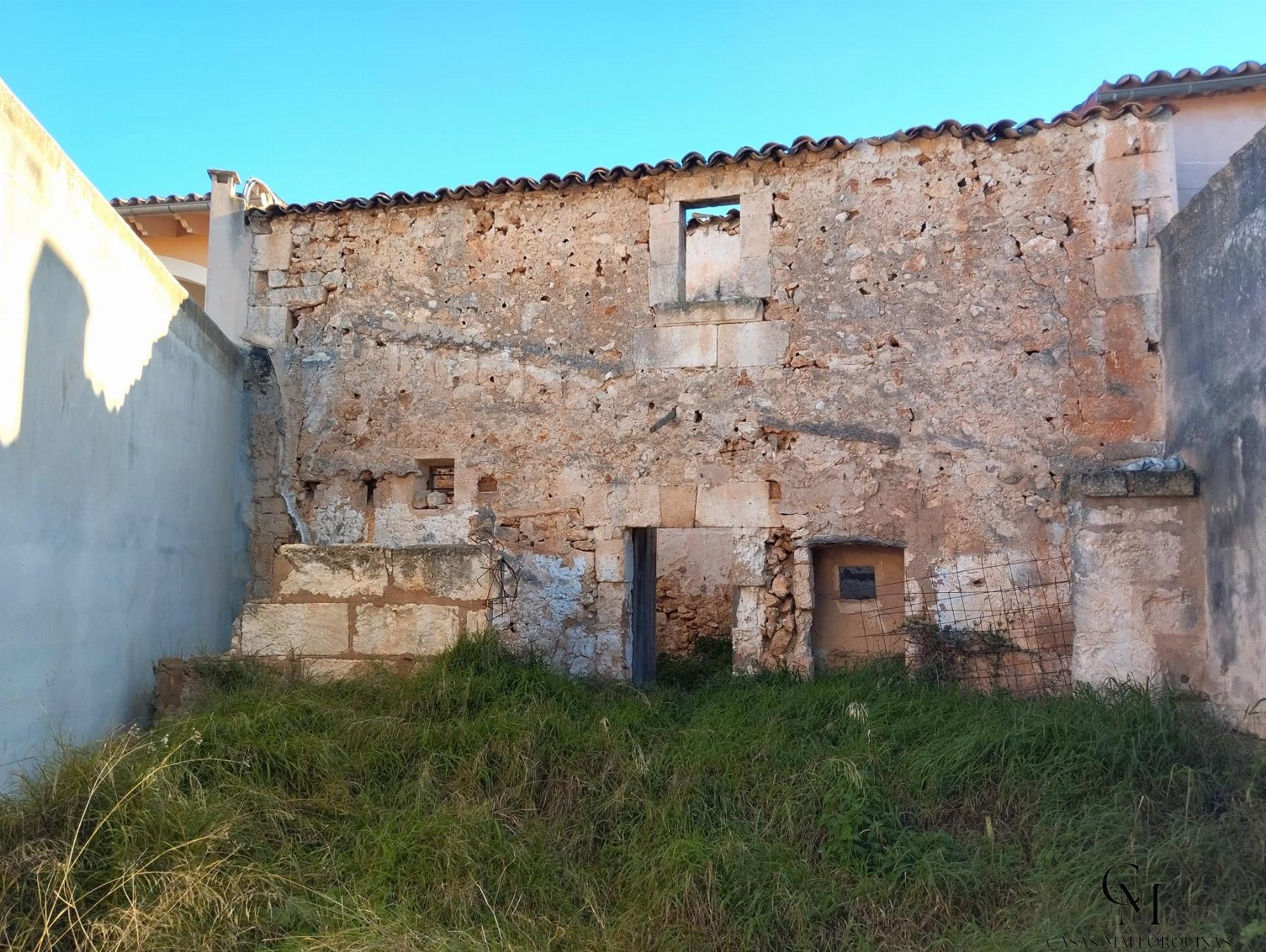 For sale of land in Muro