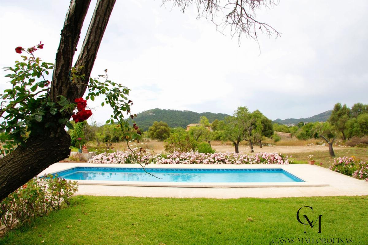 For sale of chalet in Son Servera