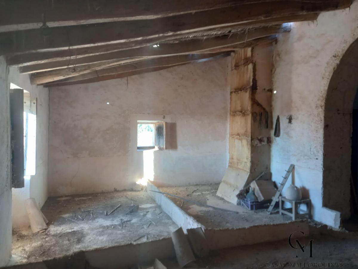 Zu verkaufen von landgrundstück in
 Maria de la Salut