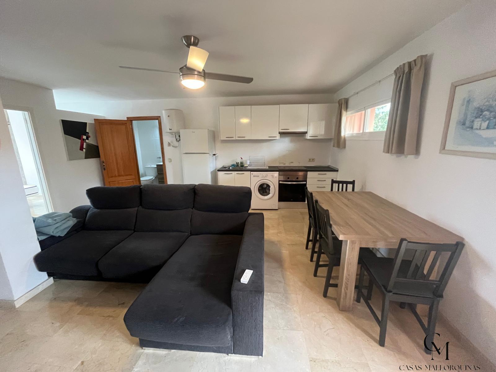 For sale of premises in Can Picafort