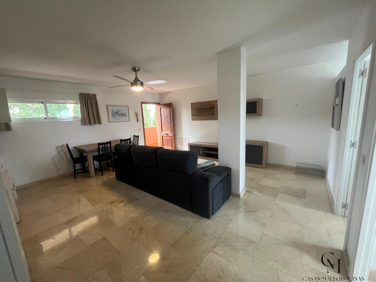 For sale of premises in Can Picafort