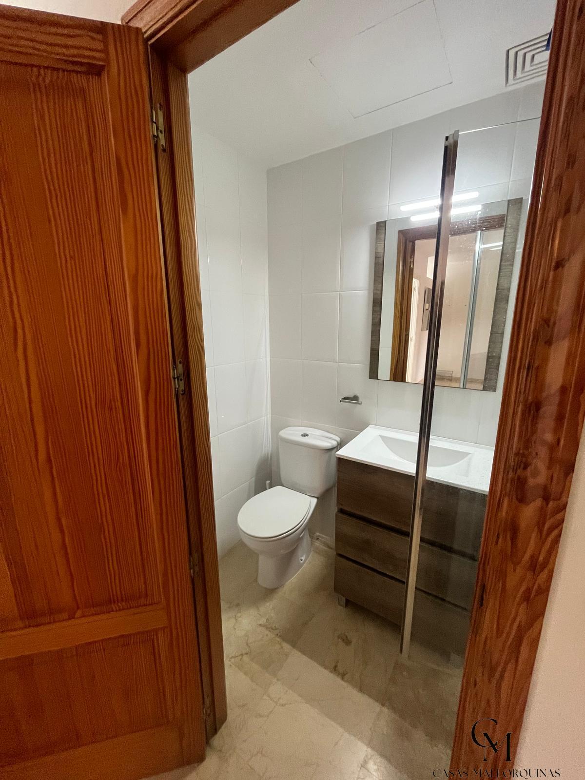 For sale of premises in Can Picafort