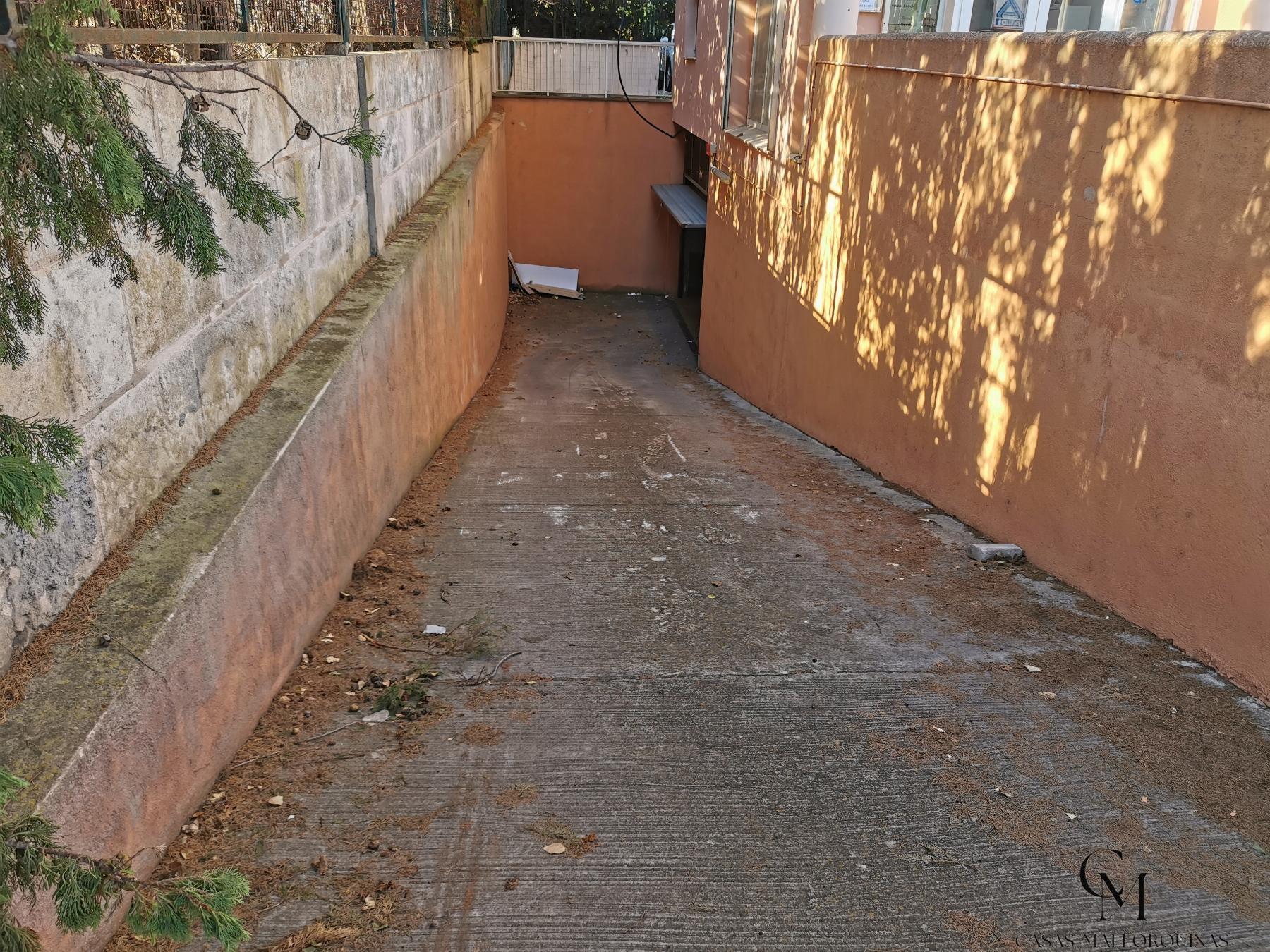 Venta de local en Can Picafort