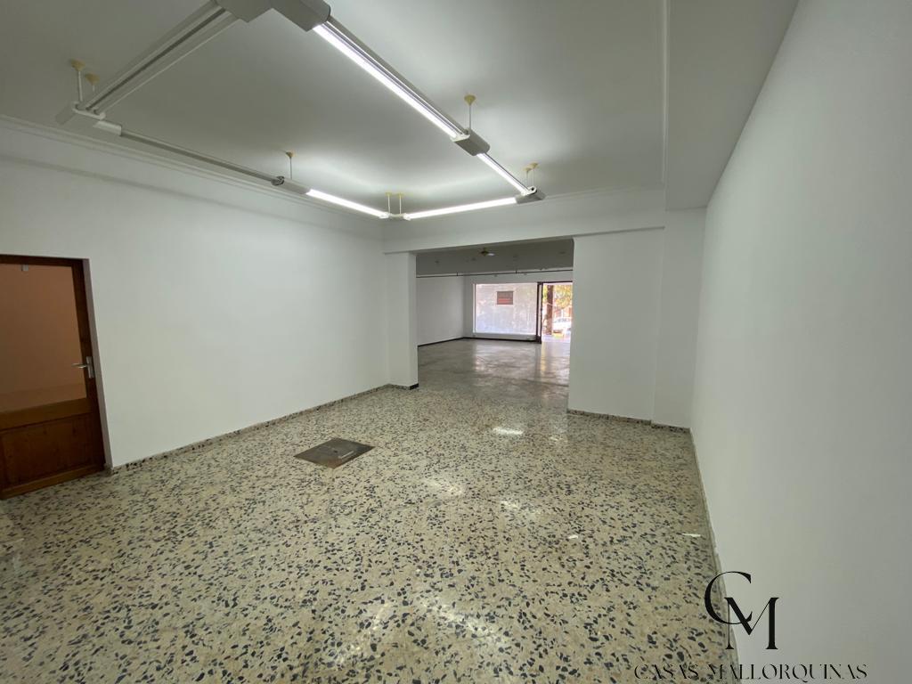 For sale of commercial in Can Picafort