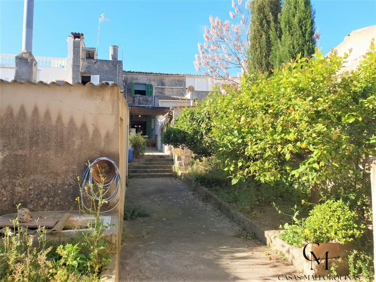For sale of chalet in Santa Margalida