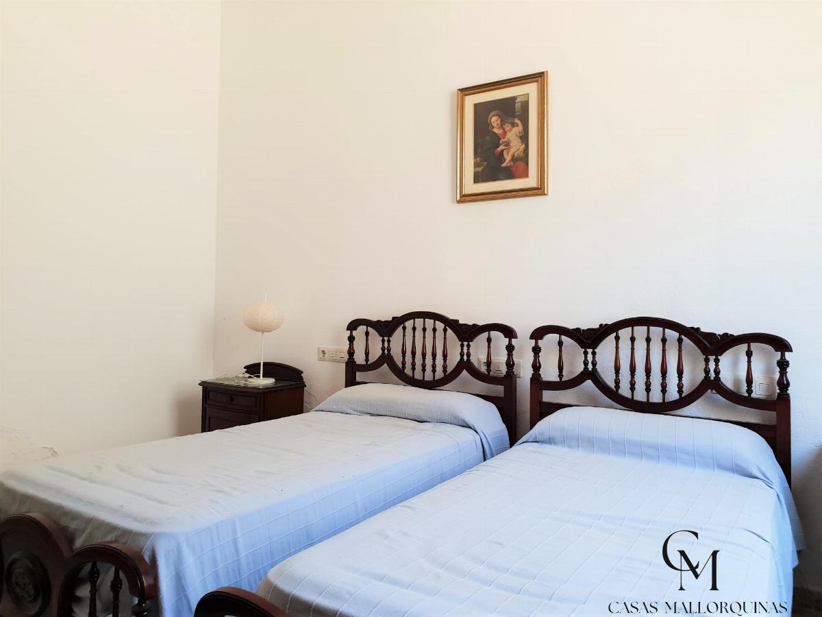 For sale of chalet in Santa Margalida