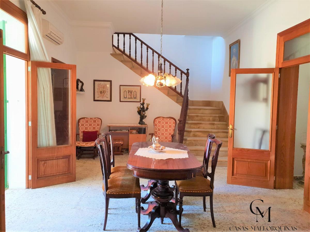 For sale of chalet in Santa Margalida
