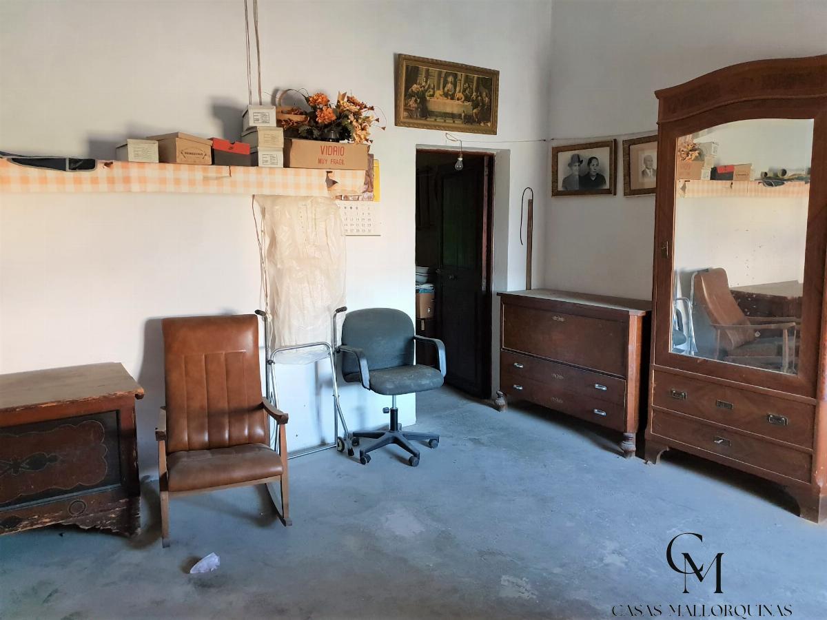 For sale of chalet in Santa Margalida
