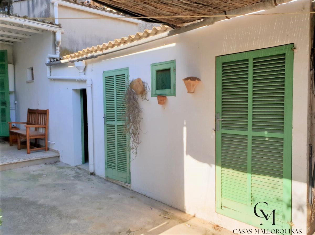 For sale of chalet in Santa Margalida