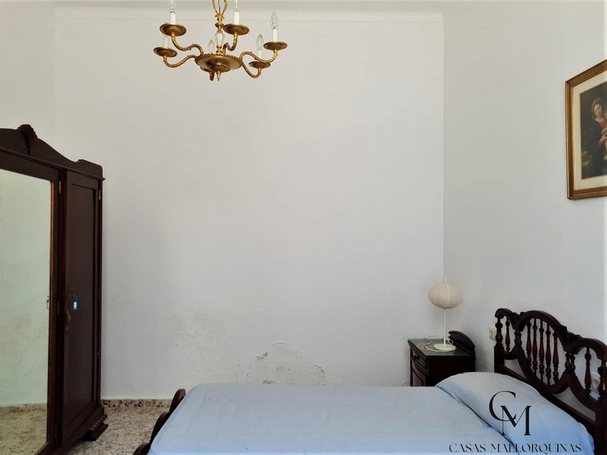 For sale of chalet in Santa Margalida