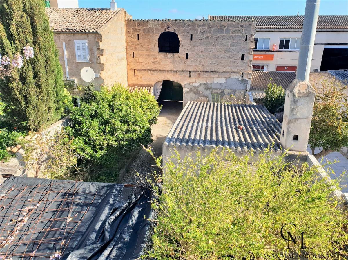 For sale of chalet in Santa Margalida