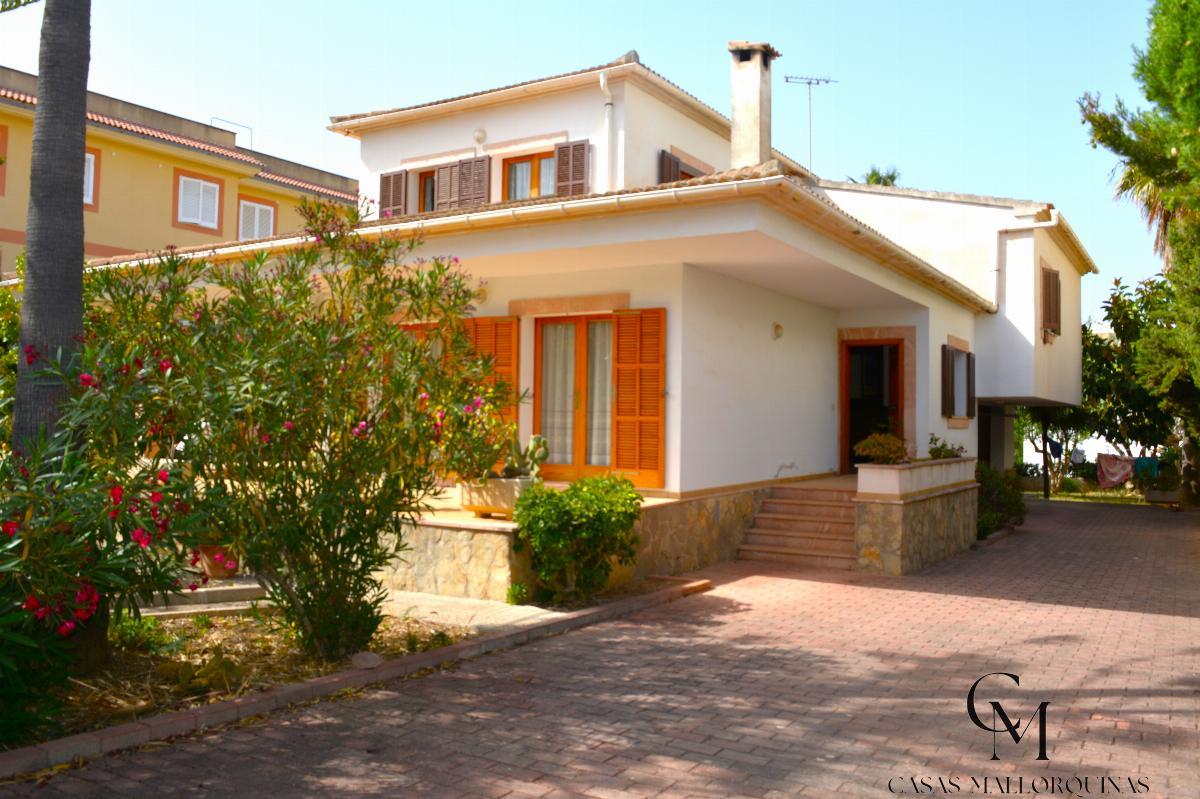 For sale of chalet in Can Picafort