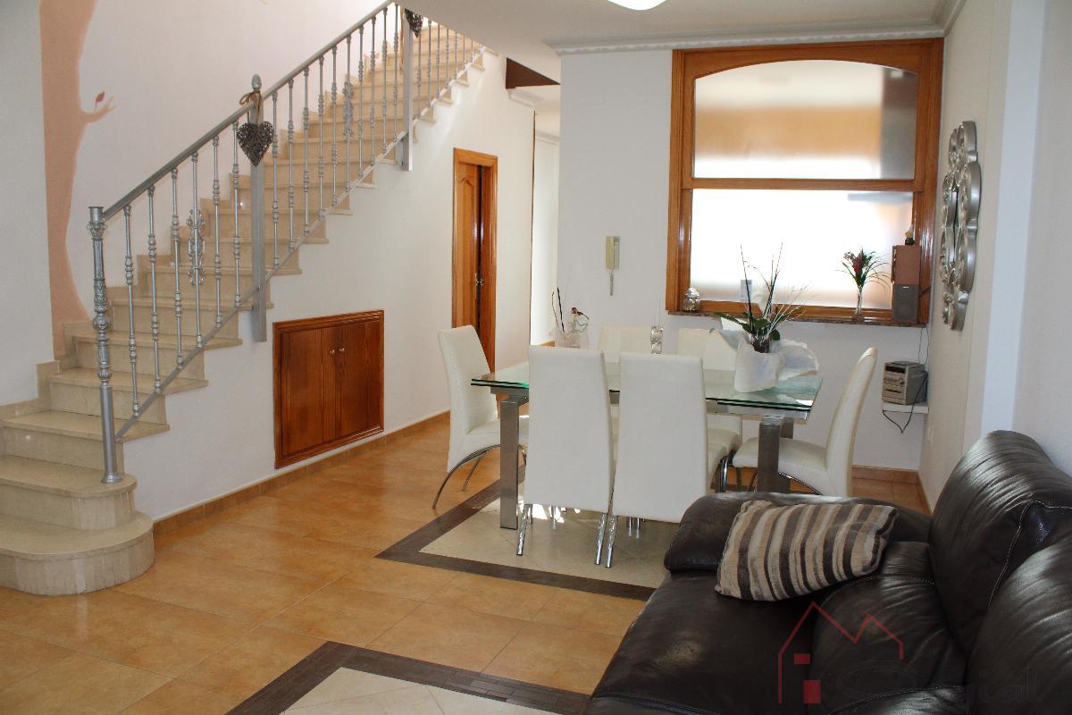 For sale of house in Alcàsser