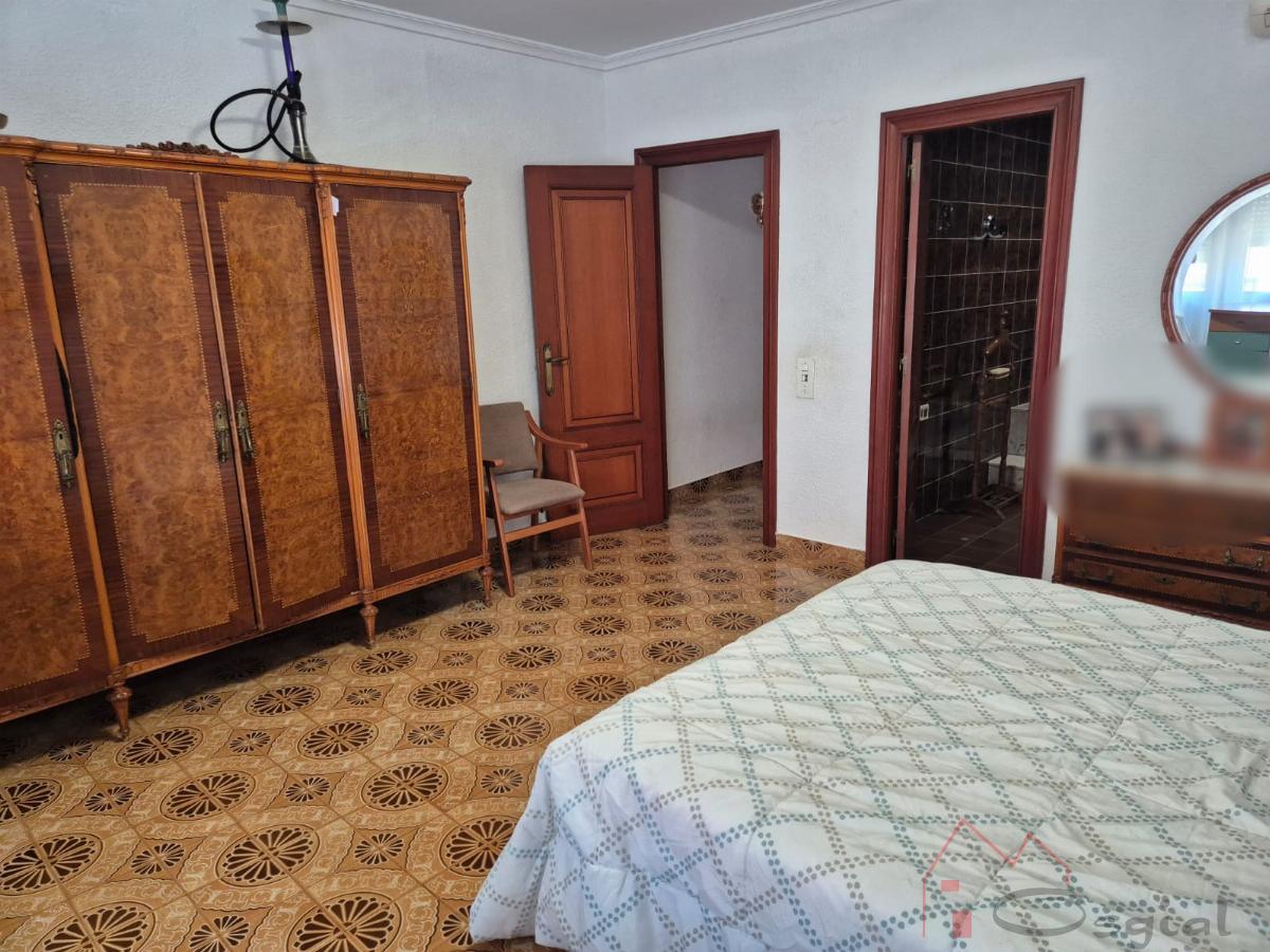 For sale of house in Alcàsser
