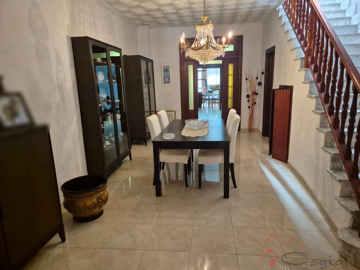 For sale of house in Alcàsser