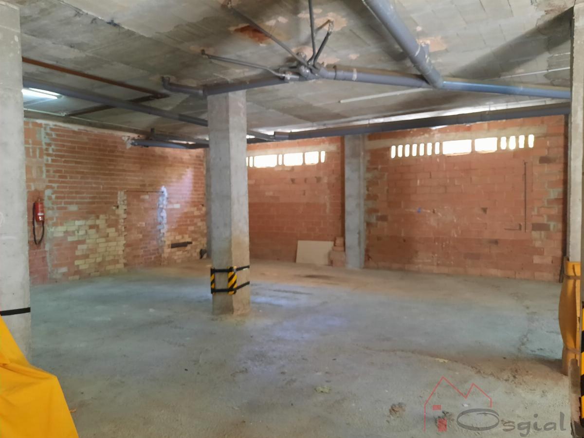 For sale of commercial in Alcàsser