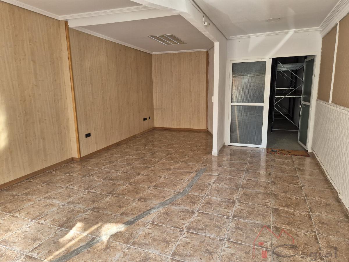 For sale of commercial in Burjassot