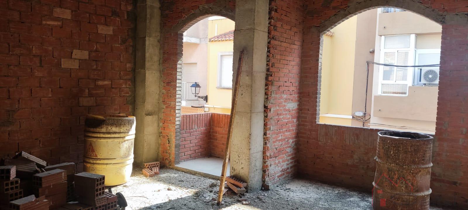 Vente de bâtiment dans Favara