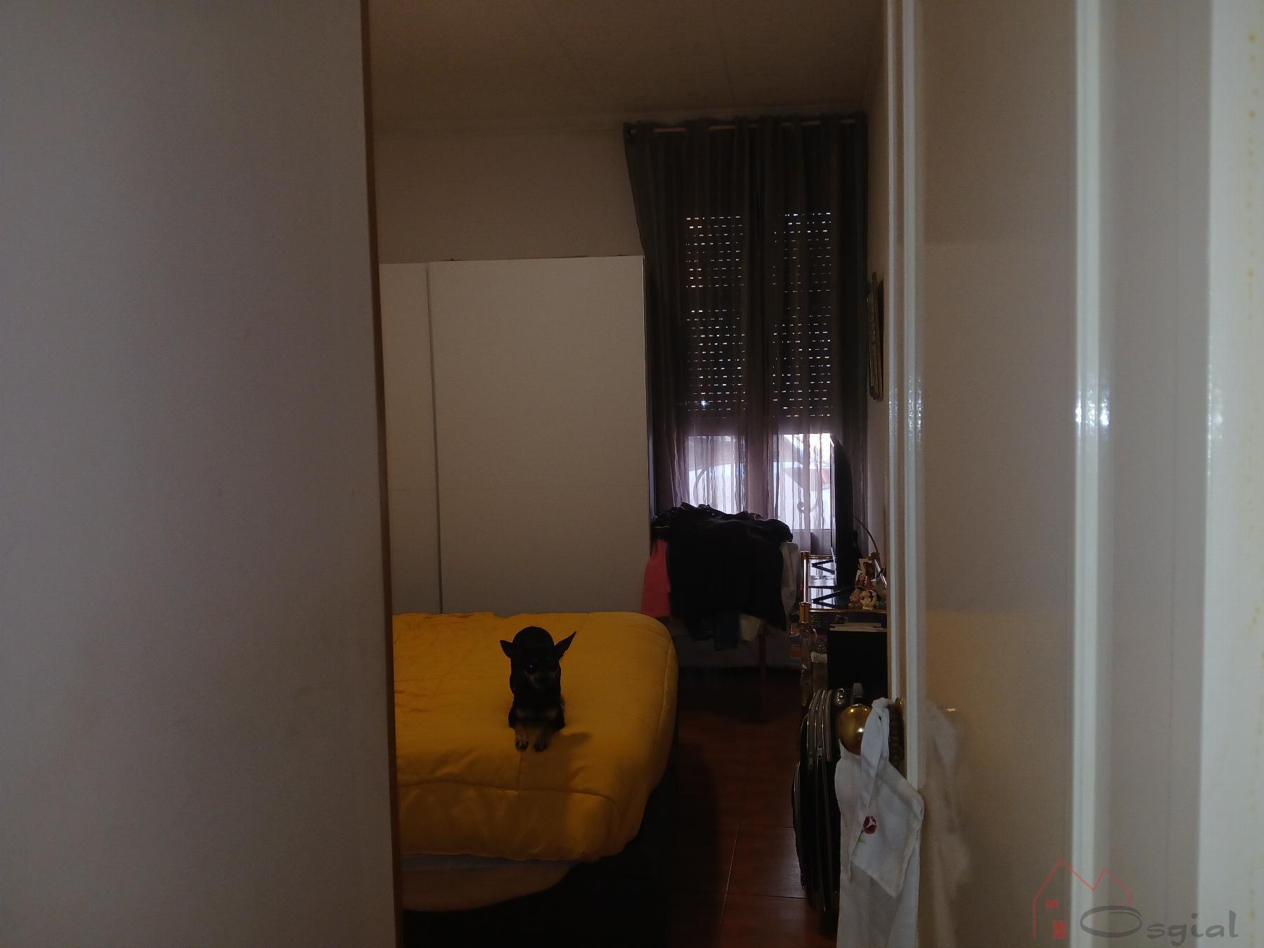 For sale of house in Llaurí
