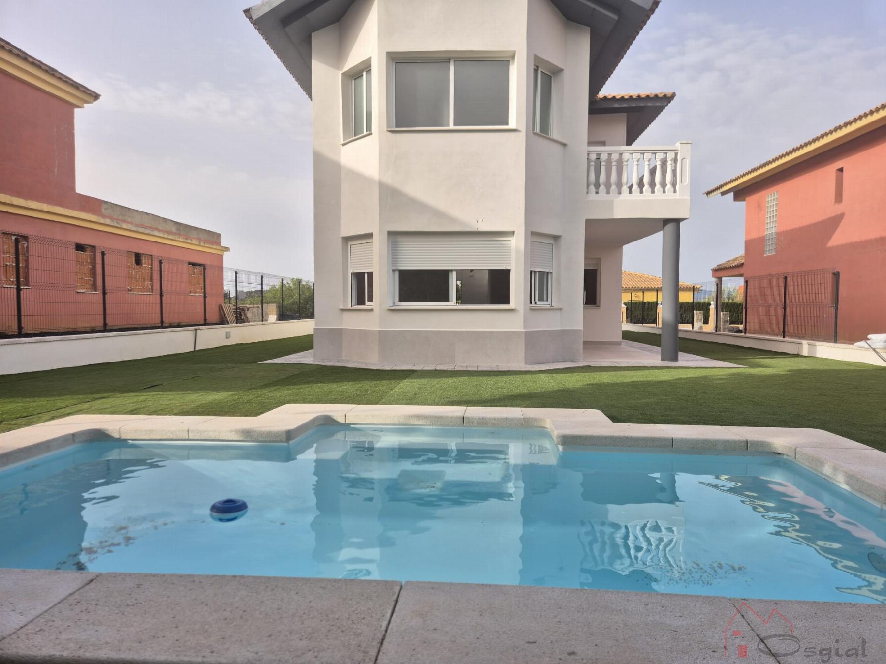 Venta de chalet en Monserrat