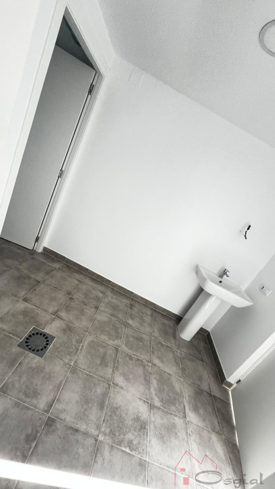 For rent of ground floor in Albal