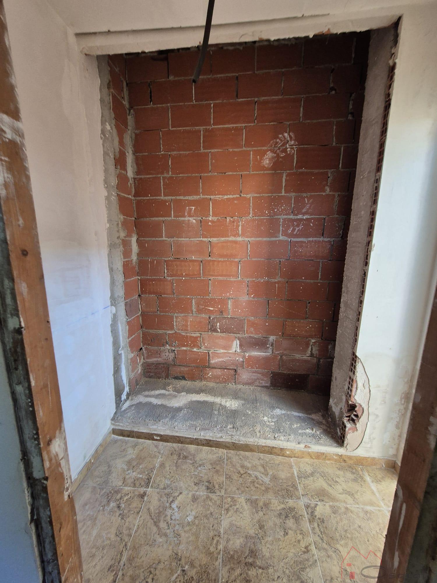 For sale of chalet in Monserrat