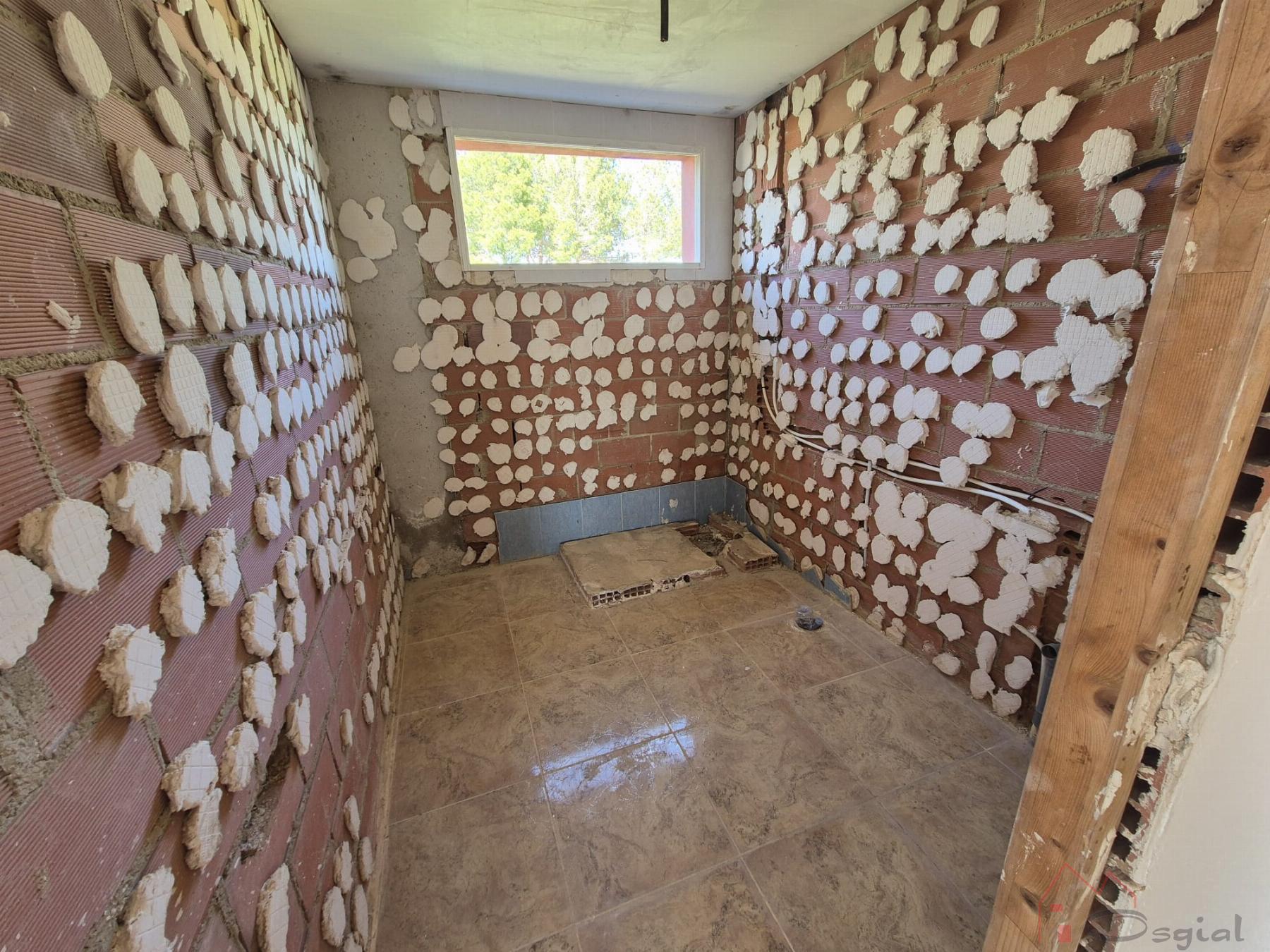 For sale of chalet in Monserrat