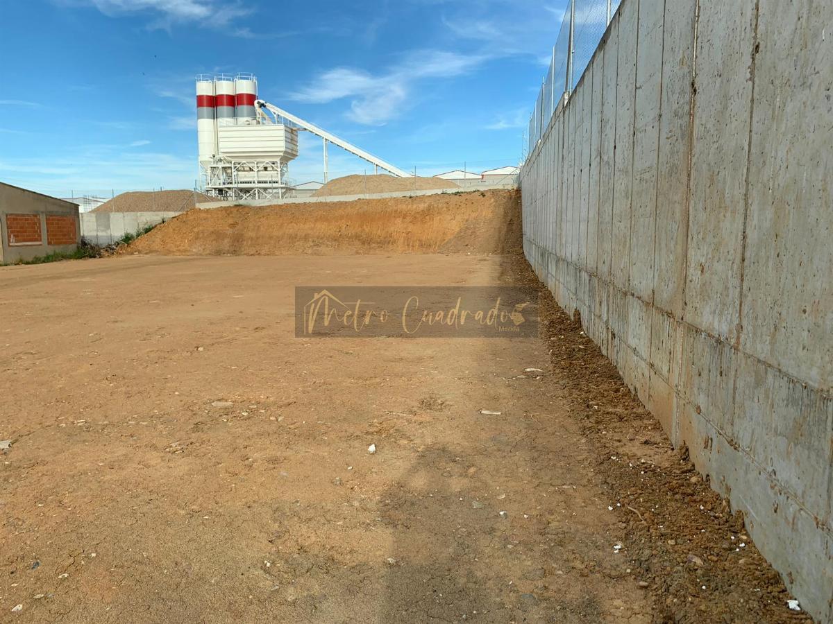 Alquiler de nave industrial en Mérida