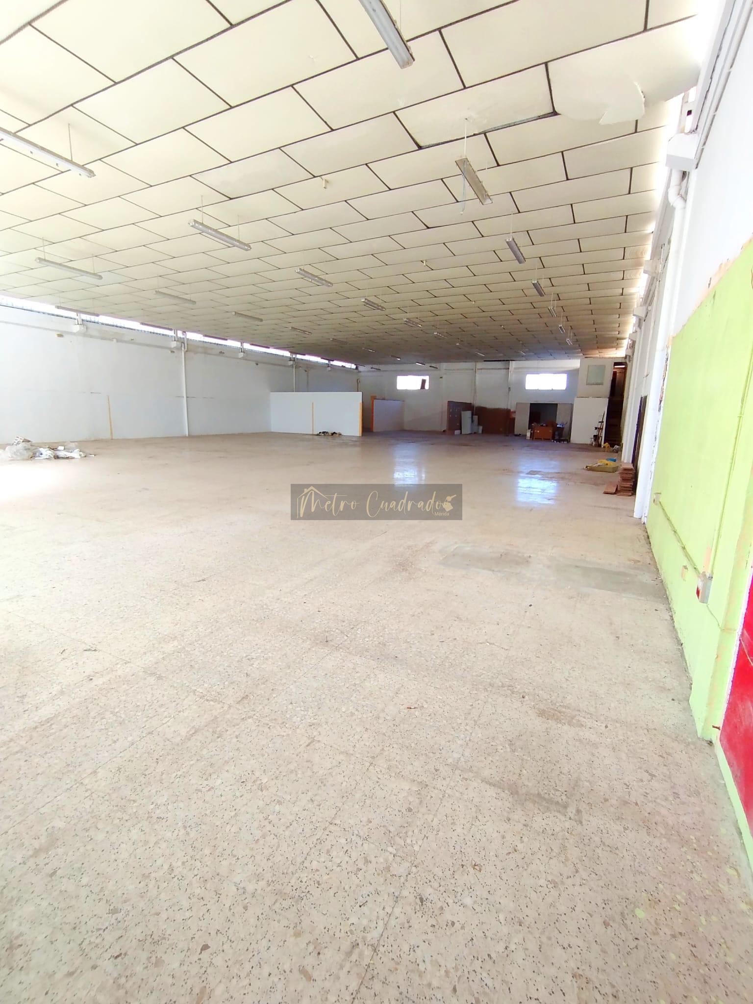 Alquiler de nave industrial en Mérida