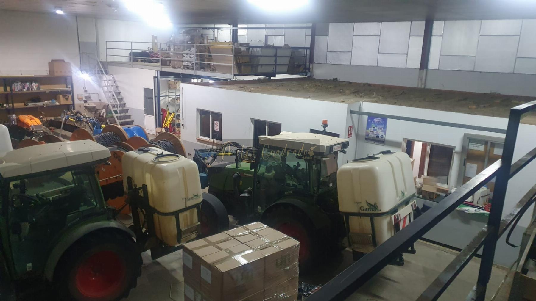 For rent of industrial plant/warehouse in Mérida