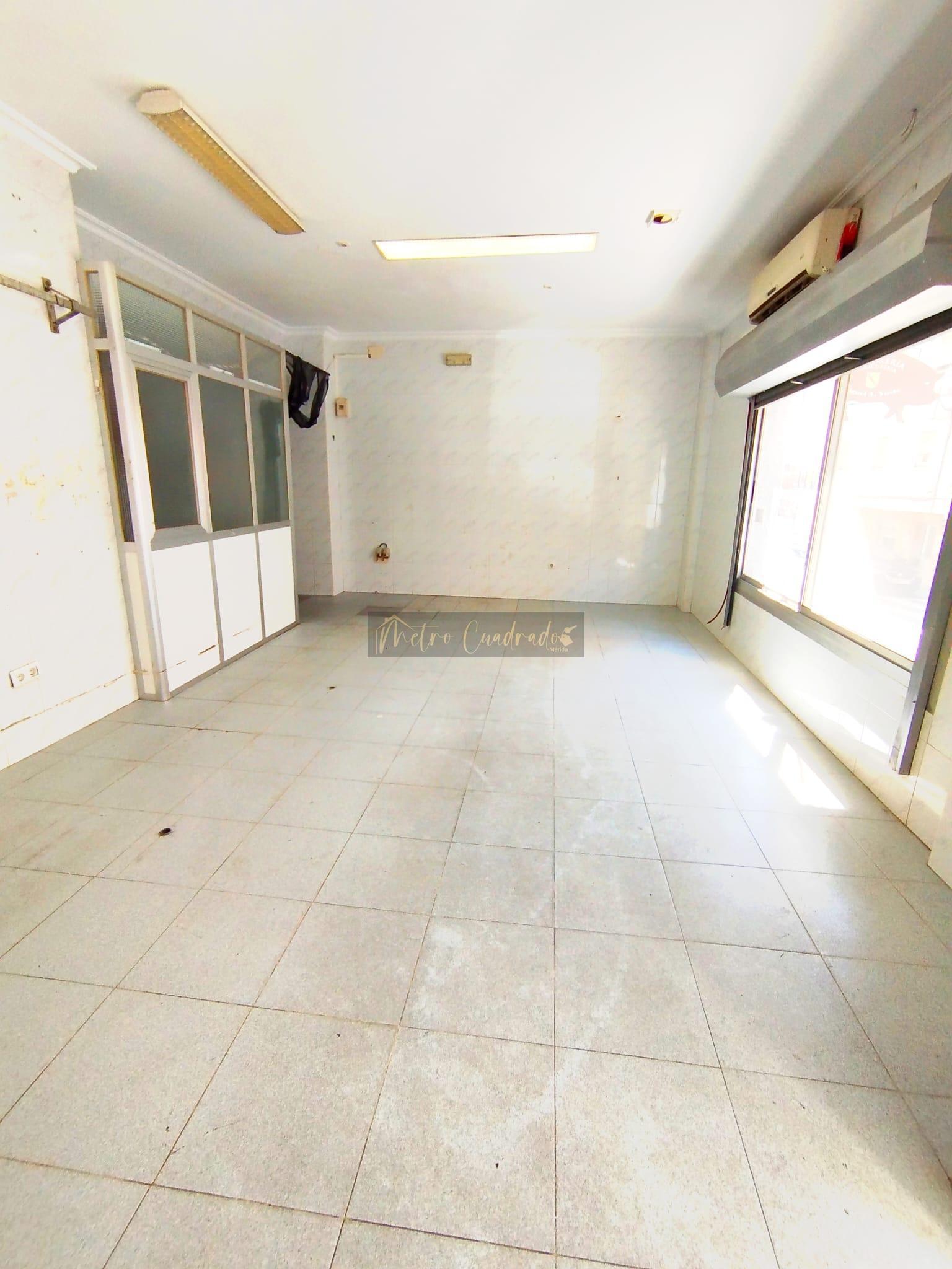 For sale of commercial in Mérida
