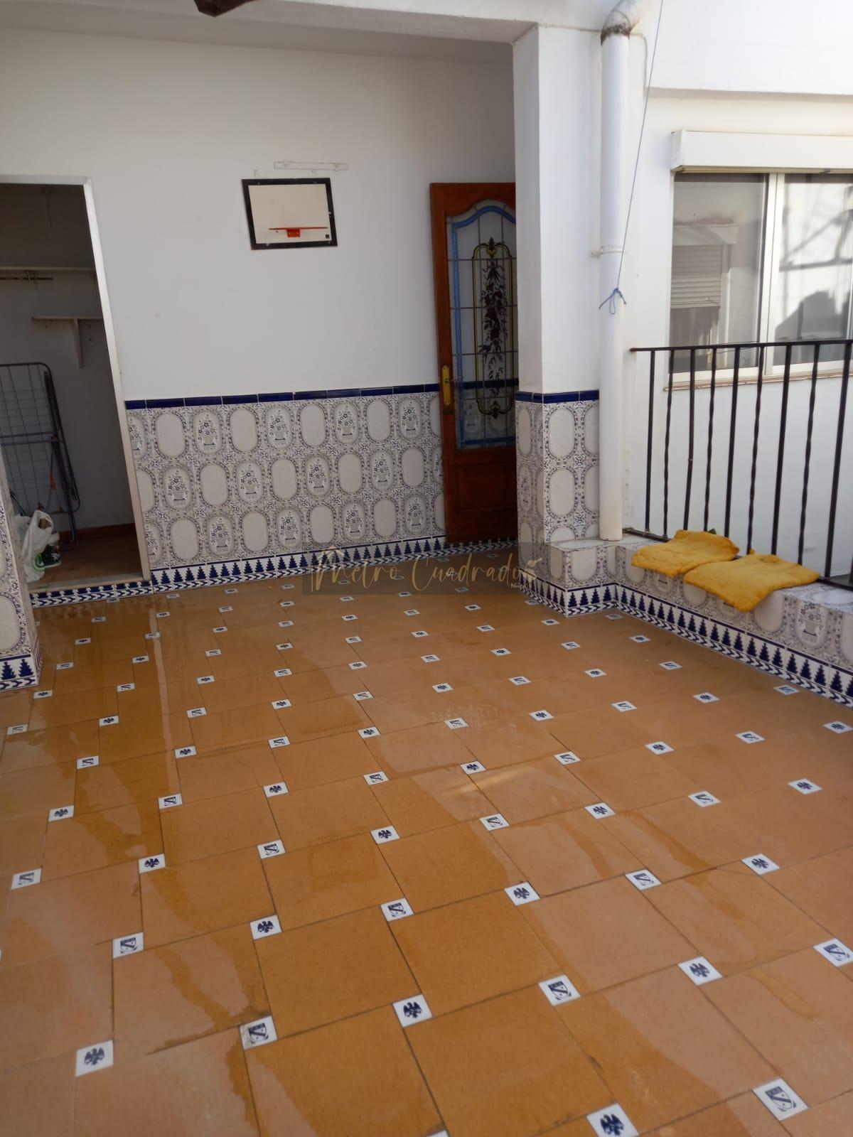 For rent of flat in Calamonte