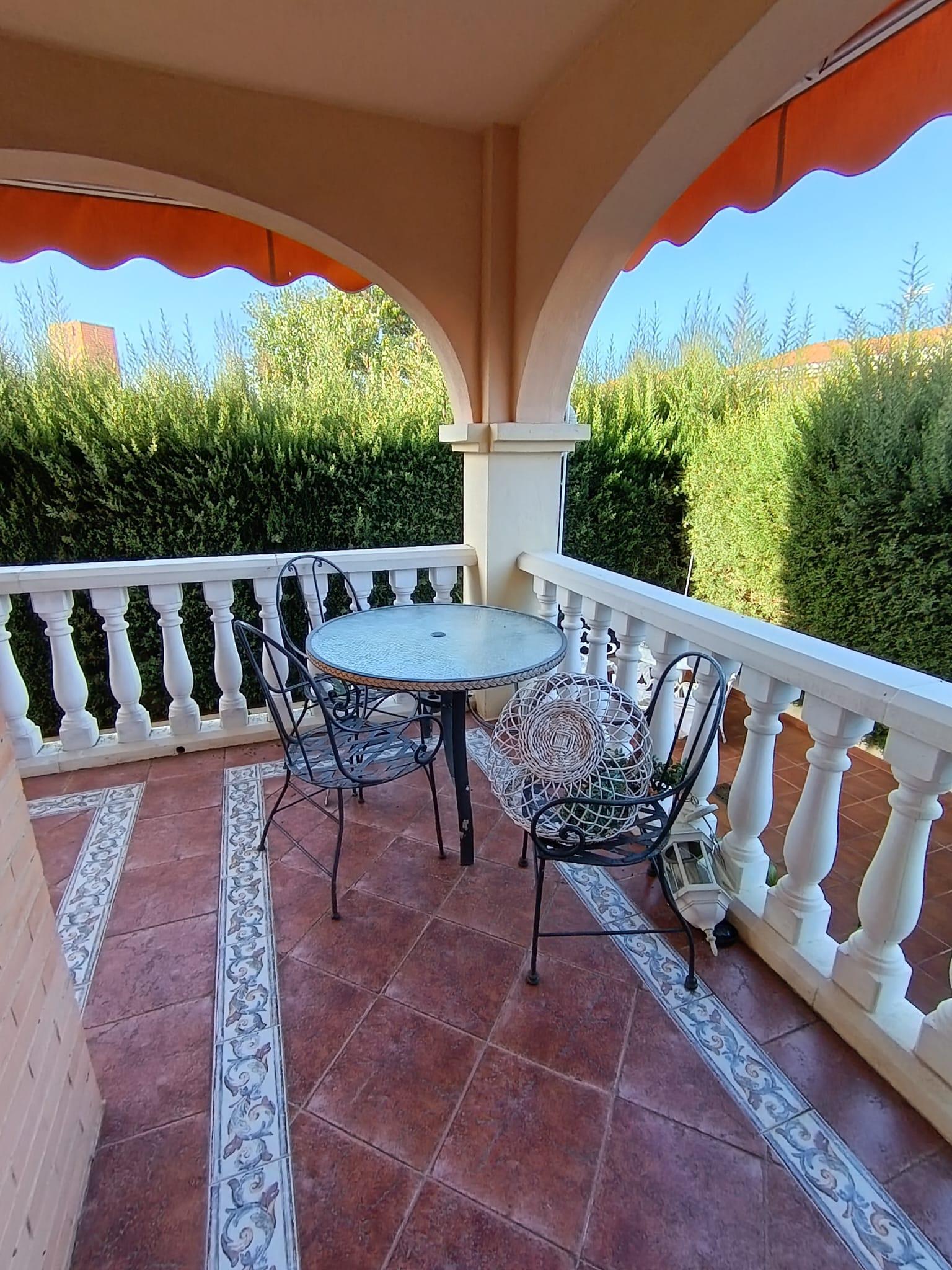 For sale of duplex in Almendralejo