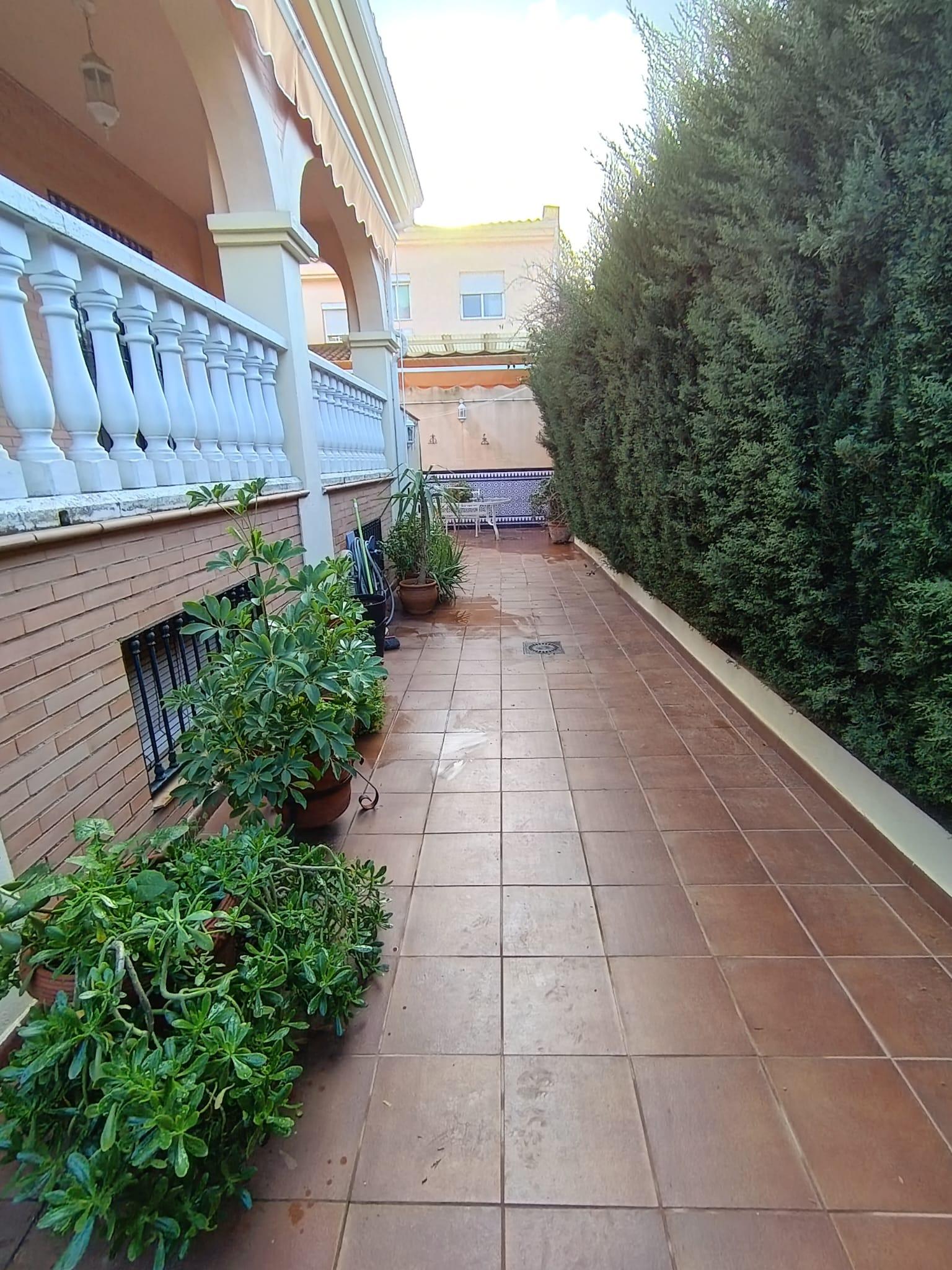 For sale of duplex in Almendralejo