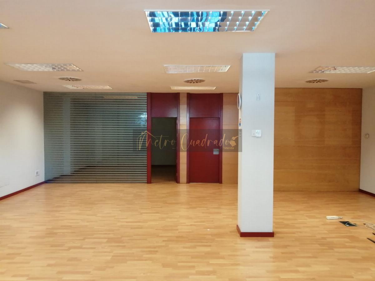 For rent of commercial in Mérida