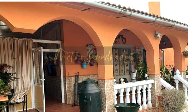 Venta de finca rústica en Calamonte