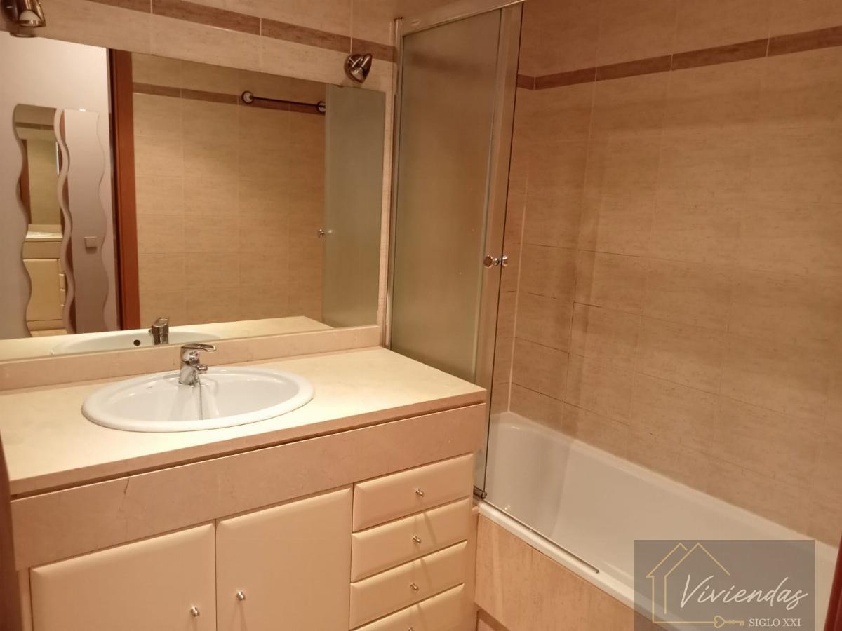 For rent of flat in Boadilla del Monte