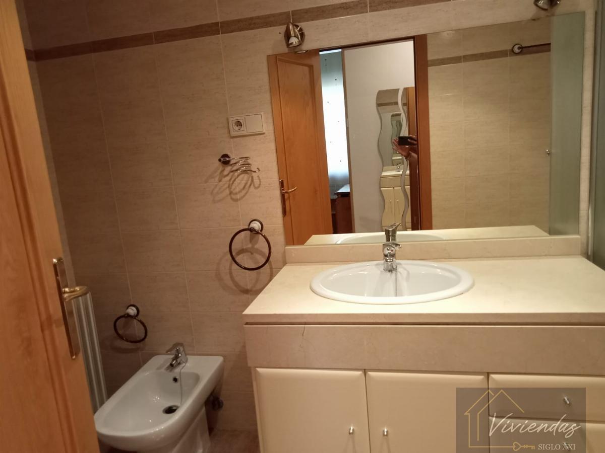 For rent of flat in Boadilla del Monte
