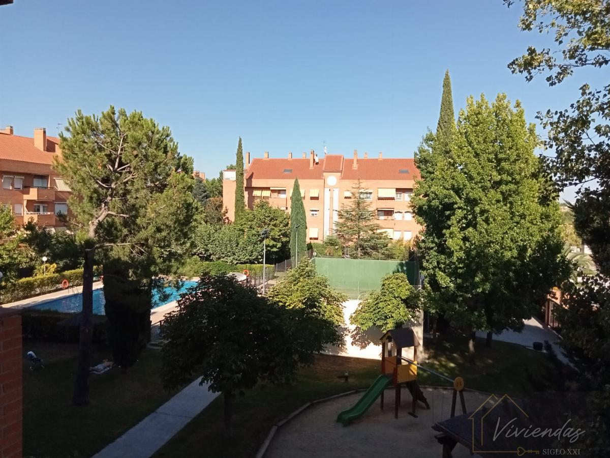 For rent of flat in Boadilla del Monte