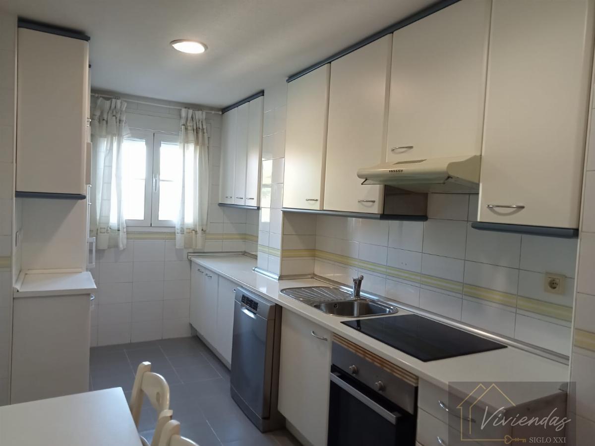 For rent of flat in Boadilla del Monte