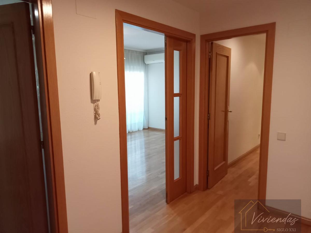 For rent of flat in Boadilla del Monte