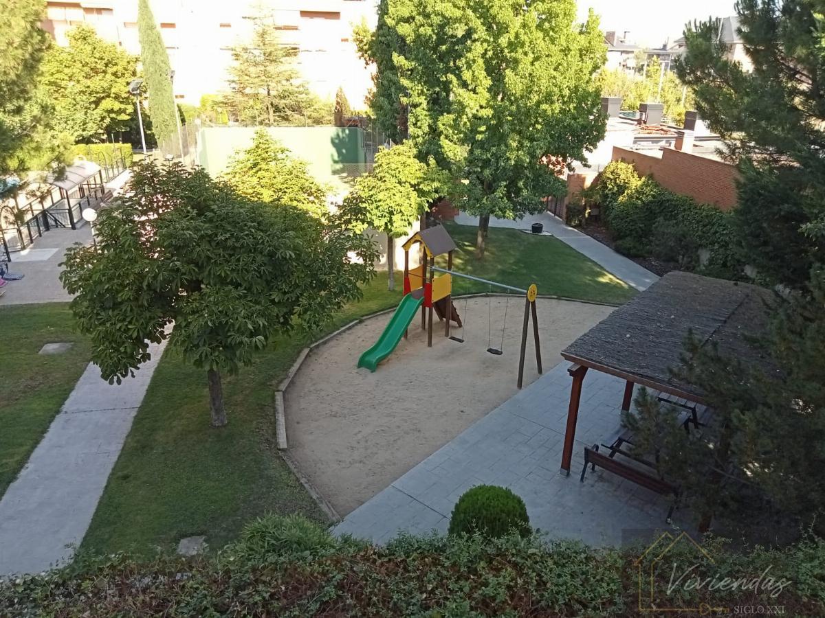 For rent of flat in Boadilla del Monte