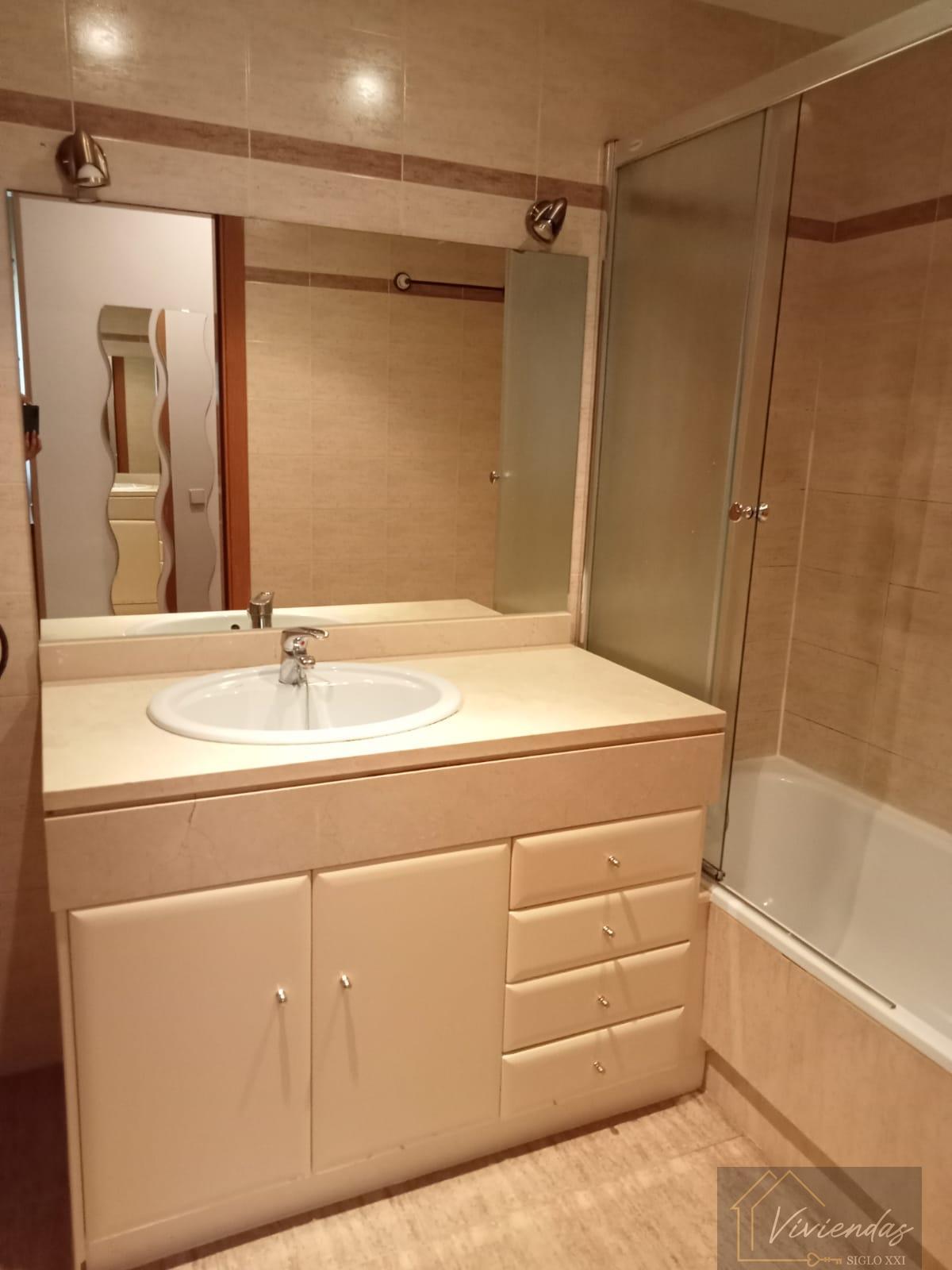 For rent of flat in Boadilla del Monte