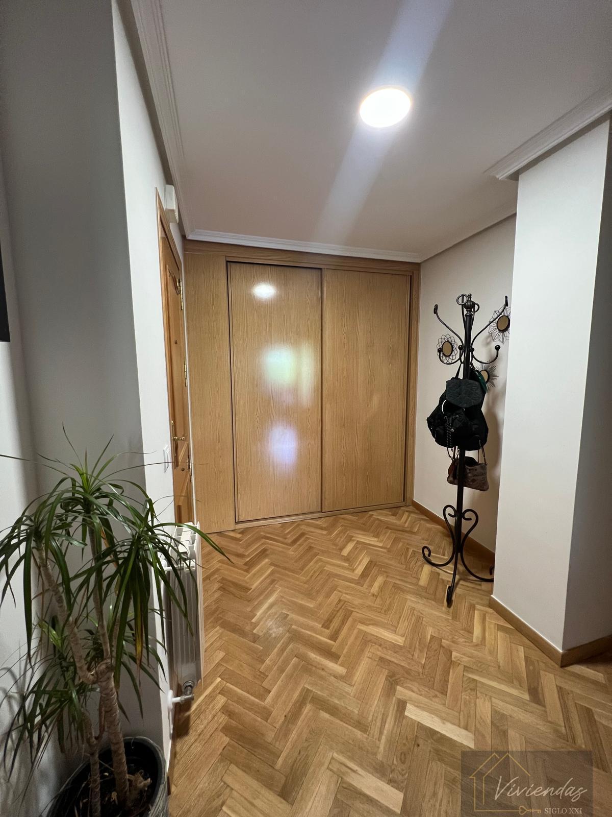 For rent of flat in Boadilla del Monte