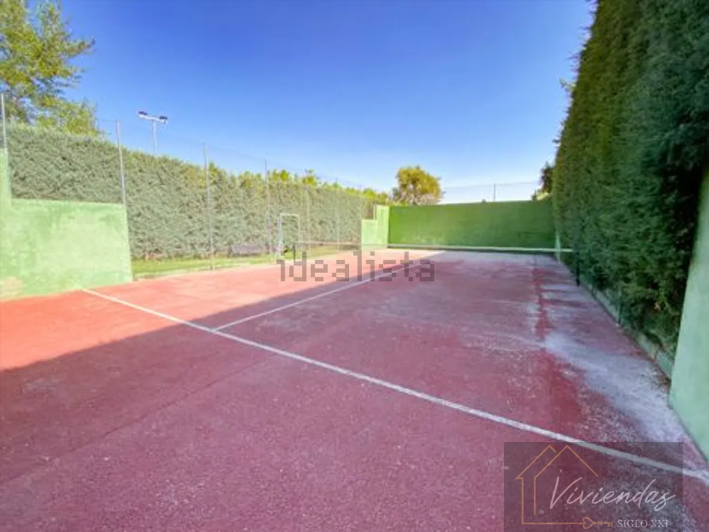 For rent of flat in Boadilla del Monte