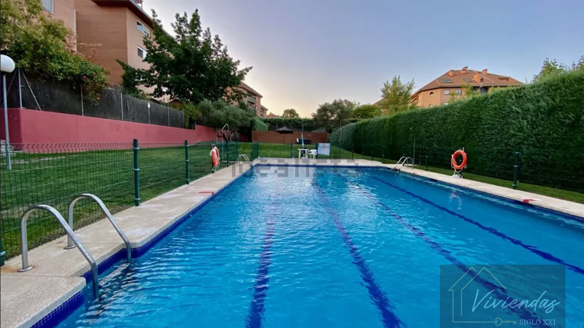 For rent of flat in Boadilla del Monte
