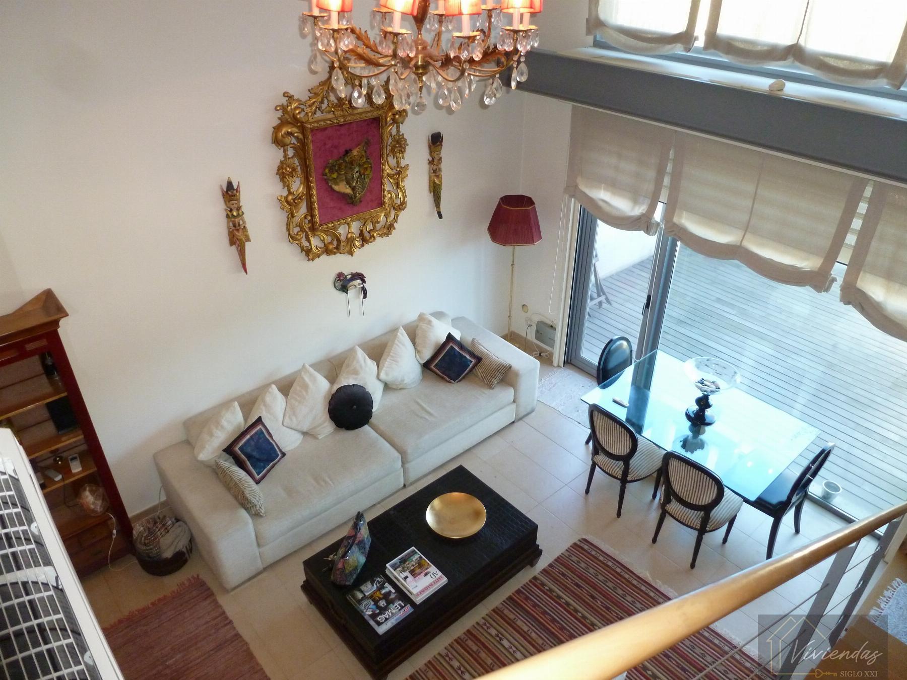 For sale of apartment in Alcorcón