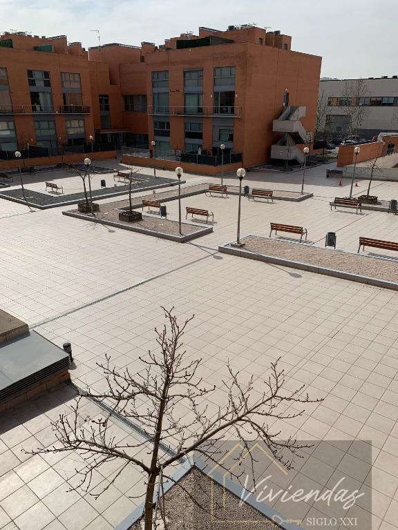 For sale of apartment in Alcorcón